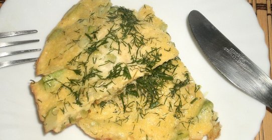 Омлет с кабачками в мультиварке