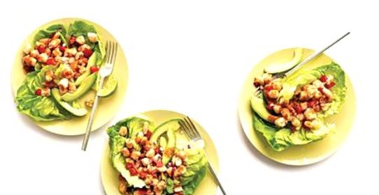 Мексиканский салат с креветками