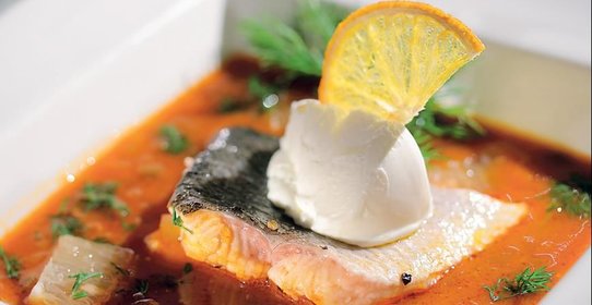 Солянка из норвежской семги с каперсами и лимоном