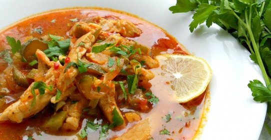 Свинина в остром томатном соусе