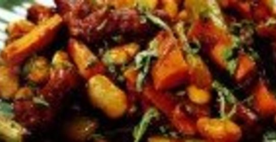 Марокканское рагу с колбасками