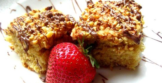 Пирог с лесными орехами