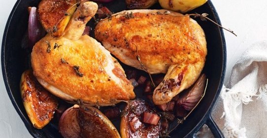 Запеченная курица с инжиром
