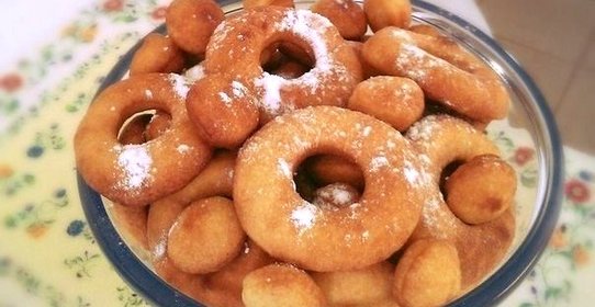 Пышки на сгущенном молоке