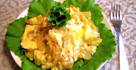 Картофель с яичной заливкой и сыром