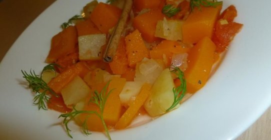 Овощное рагу с тыквой и корицей