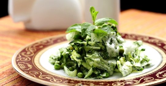 Восточный салат