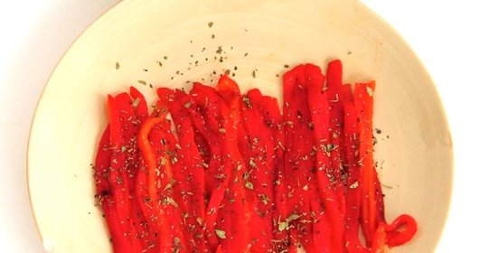 Запеченный болгарский перец в духовке