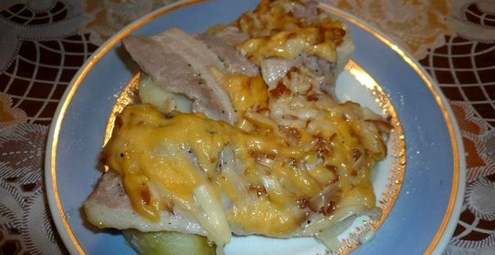 Картофель запеченный с беконом и сыром