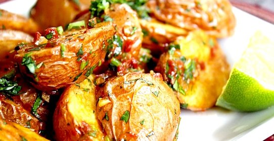 Пряный сладкий картофель с лаймом