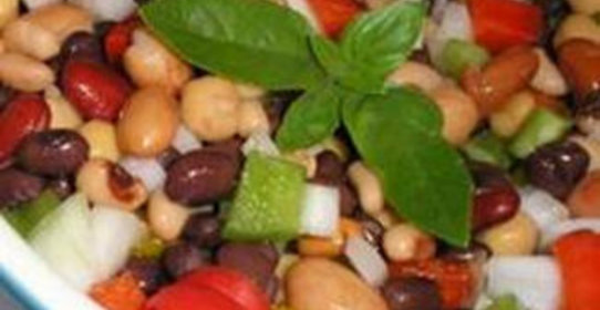 Салат-винегрет из фасоли