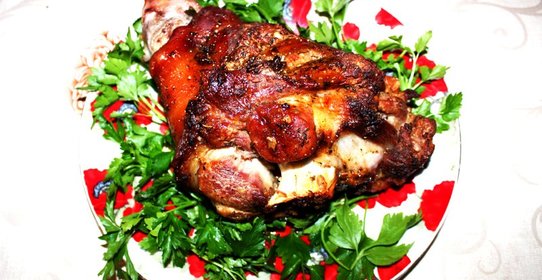 Свиная рулька в рукаве