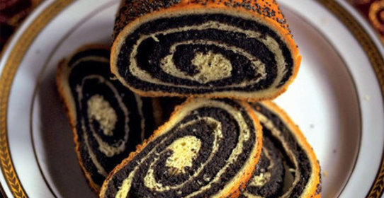 Рулет с маком от Ники Белоцерковской