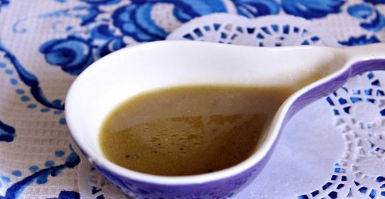 Горчично - медовая заправка для салатов