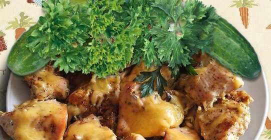 Куриная грудка с сыром в духовке