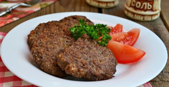 Котлеты из куриной печени и свинины