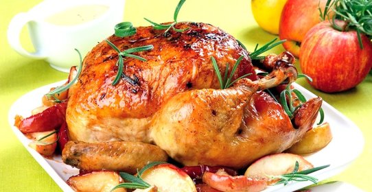 Курица с маслятами