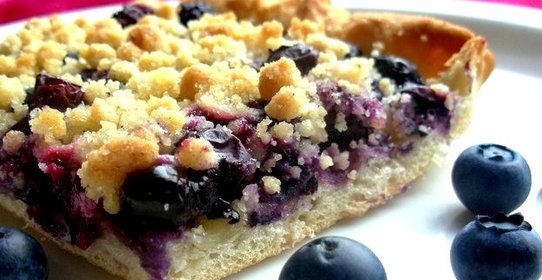 Черничный пирог со штрейзелем