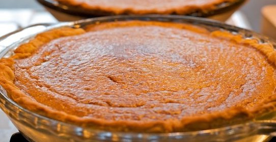 Шарлотка с тыквой