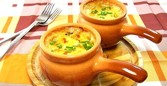 Жульен с курицей и лисичками