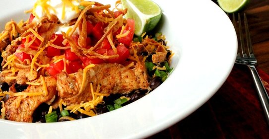 Куриное филе с фасолью