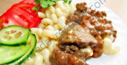 Куриная печень и сердечки в майонезном соусе