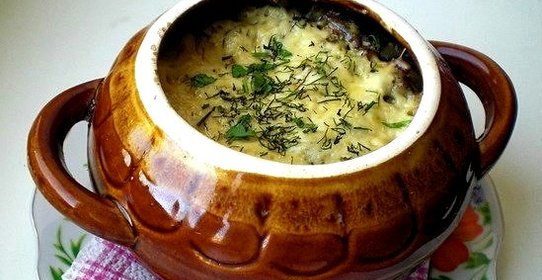 Картофель с грибами в горшочках