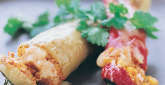Перец, фаршированный кукурузой