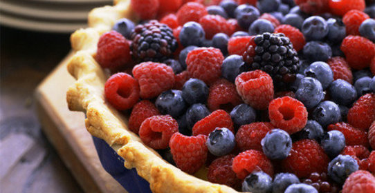 Ягодный пирог в мультиварке