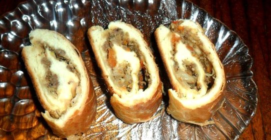 Рулет с мясом