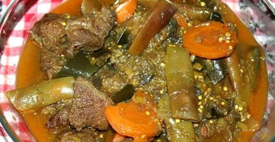 Говядина в горшочке с овощами