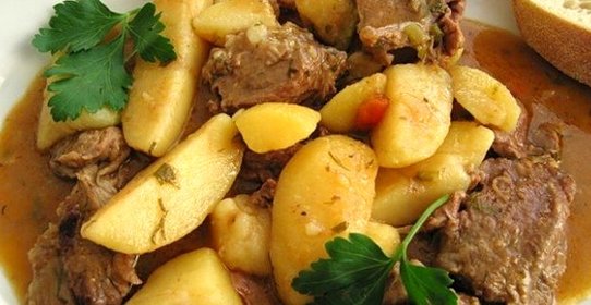 Тушеная картошка в мультиварке Редмонд