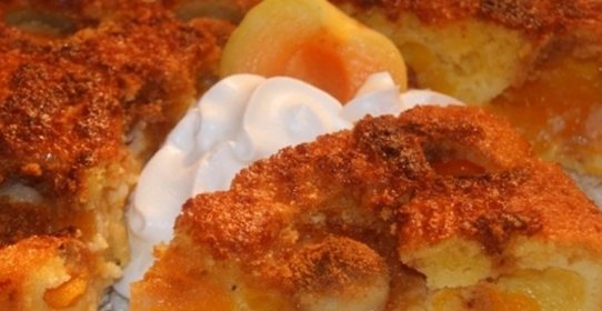 Абрикосовый пирог с марципаном