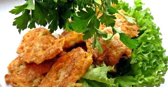 Отбивные из куриного филе в кляре