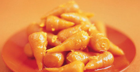 Морковь в апельсиново-имбирном масле