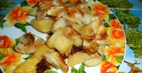 Картошка по-французски с салом и морковкой