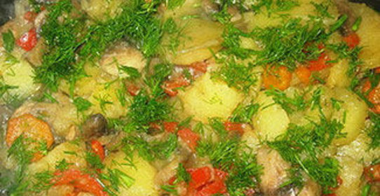 Тушеная картошка с грибами