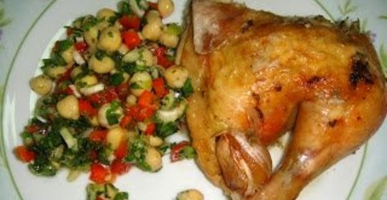 Курица целиком с шалфеем