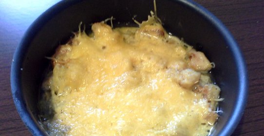 Куриное филе, запеченное с яблоками