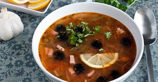 Солянка сборная мясная