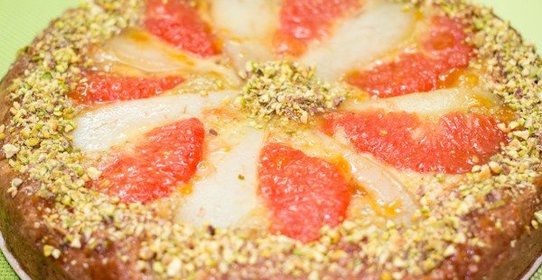 Пирог с грушей и грейпфрутом