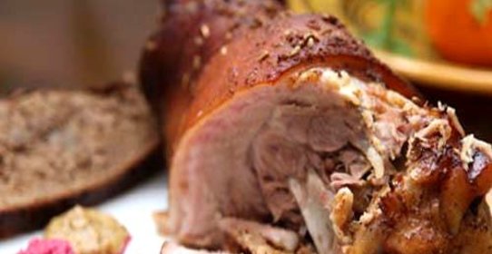 Рулька (голонка) в темном пиве