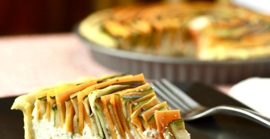 Пирог с морковкой и кабачком