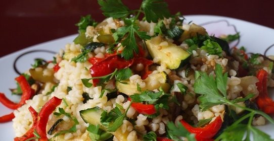 Овощи-гриль с булгуром