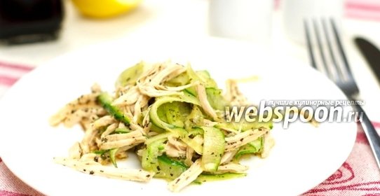 Салат с курицей и огурцом