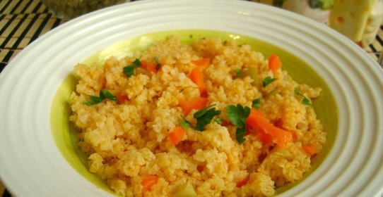 Каша пшенная с морковью и кабачком