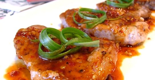 Свиные медальоны с апельсиновым соусом