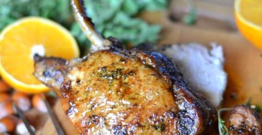 Мясо на косточке в духовке