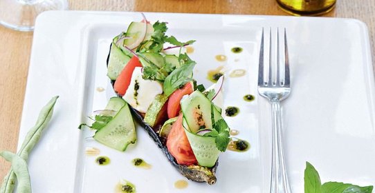 Овощи на углях с моцареллой