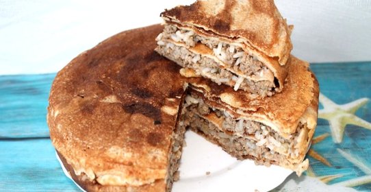 Блинный пирог с мясом